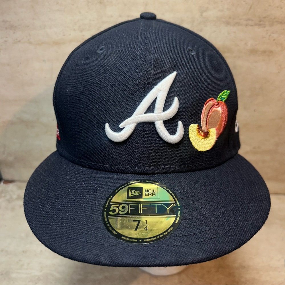 Atlanta Braves City Transit New Era 59FIFTY Hat Cap Navy Fitted 7 1/4 Peach